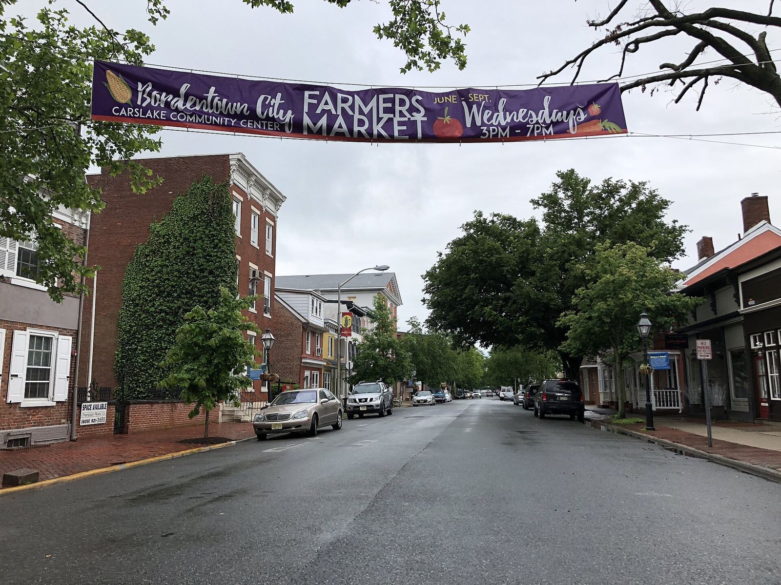 Farnsworth Avenue in downtown Bordentown City, lined with brick storefronts