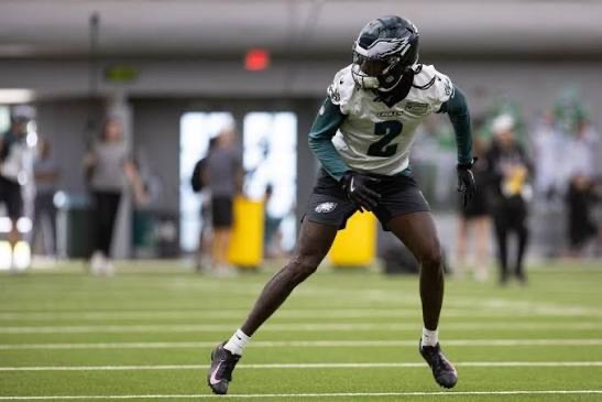 Cornerback Riq Woolen works out at the Eagles&rsquo; training complex &mdash; the &ldquo;wow&rdquo; plays have coaches talking